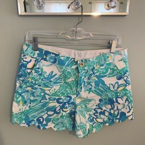 Authentic Like New Lilly Pulitzer Scalloped Shorts